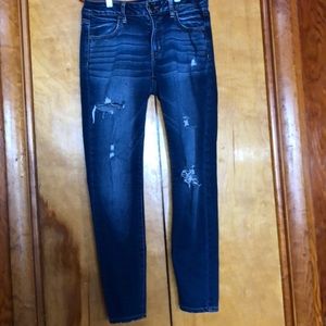 American Eagle Sz 10 Distressed Jegging